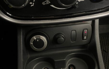 Renault Duster I рестайлинг, 2013 год, 830 000 рублей, 17 фотография