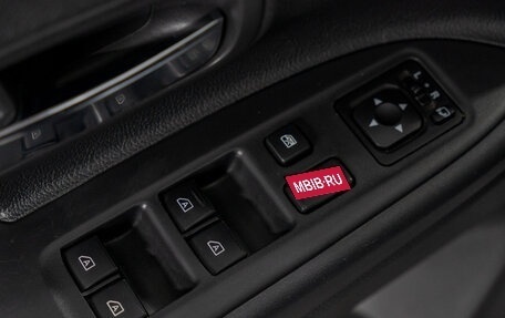 Mitsubishi Outlander III рестайлинг 3, 2019 год, 2 399 000 рублей, 14 фотография