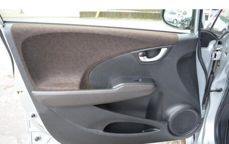 Honda Fit Shuttle I рестайлинг, 2014 год, 901 000 рублей, 17 фотография