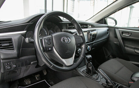 Toyota Corolla, 2015 год, 1 098 000 рублей, 13 фотография