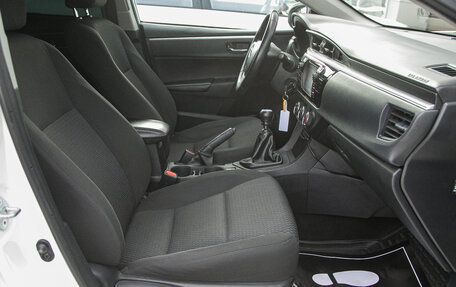 Toyota Corolla, 2015 год, 1 098 000 рублей, 19 фотография