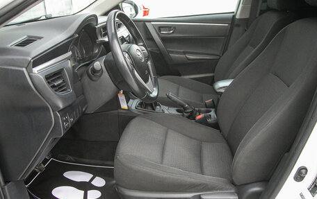 Toyota Corolla, 2015 год, 1 098 000 рублей, 14 фотография