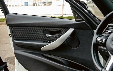 BMW 3 серия, 2015 год, 1 895 000 рублей, 14 фотография