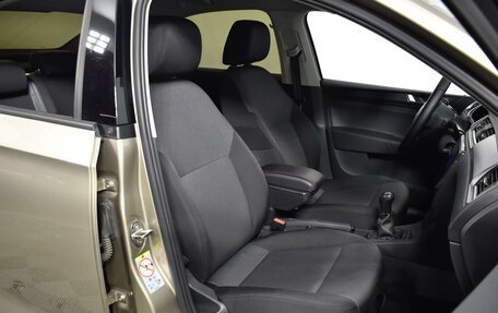 Skoda Rapid I, 2018 год, 1 055 000 рублей, 8 фотография