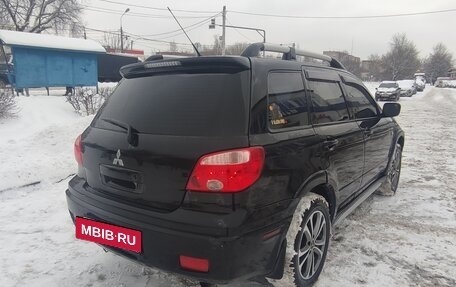 Mitsubishi Outlander III рестайлинг 3, 2006 год, 650 000 рублей, 5 фотография