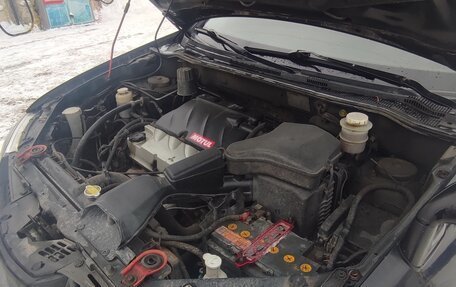 Mitsubishi Outlander III рестайлинг 3, 2006 год, 650 000 рублей, 28 фотография