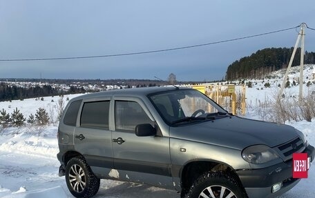 Chevrolet Niva I рестайлинг, 2005 год, 270 000 рублей, 2 фотография
