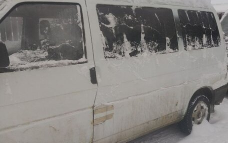 Volkswagen Transporter T4, 1992 год, 310 000 рублей, 3 фотография