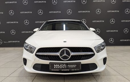 Mercedes-Benz A-Класс, 2019 год, 2 680 000 рублей, 2 фотография
