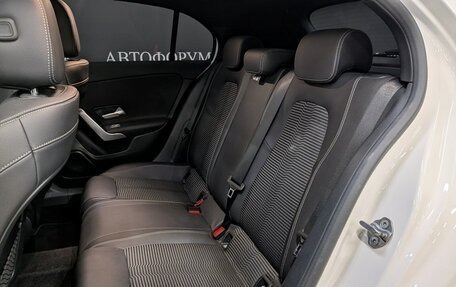 Mercedes-Benz A-Класс, 2019 год, 2 680 000 рублей, 28 фотография