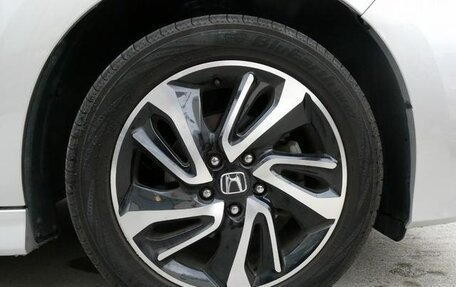 Honda Stepwgn IV, 2017 год, 1 883 000 рублей, 8 фотография