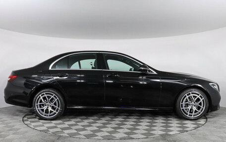 Mercedes-Benz E-Класс, 2020 год, 4 777 000 рублей, 4 фотография