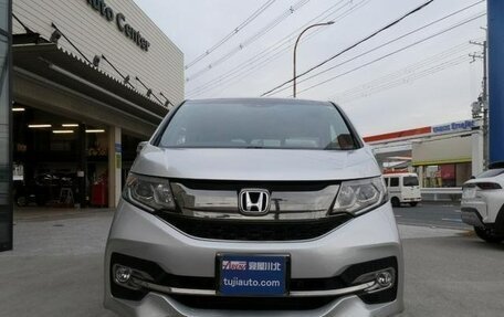 Honda Stepwgn IV, 2017 год, 1 883 000 рублей, 40 фотография