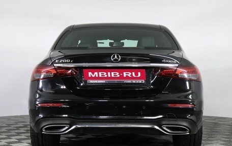 Mercedes-Benz E-Класс, 2020 год, 4 777 000 рублей, 6 фотография