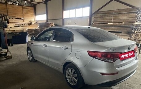 KIA Rio III рестайлинг, 2016 год, 1 250 000 рублей, 3 фотография