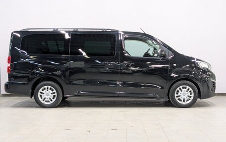 Peugeot Traveller I, 2018 год, 2 795 000 рублей, 22 фотография