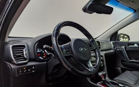 KIA Sportage IV рестайлинг, 2018 год, 2 410 000 рублей, 2 фотография