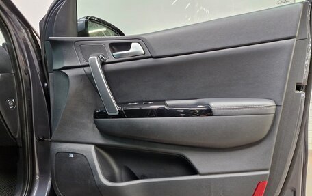 KIA Sportage IV рестайлинг, 2018 год, 2 410 000 рублей, 19 фотография