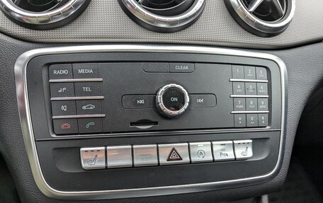 Mercedes-Benz CLA, 2018 год, 1 950 000 рублей, 5 фотография