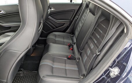 Mercedes-Benz CLA, 2018 год, 1 950 000 рублей, 13 фотография