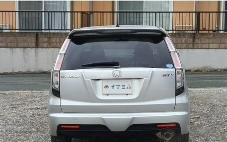 Honda Stream II, 2012 год, 1 000 000 рублей, 18 фотография