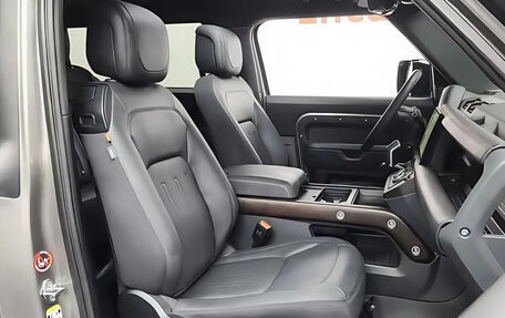 Land Rover Defender II, 2024 год, 11 725 000 рублей, 13 фотография