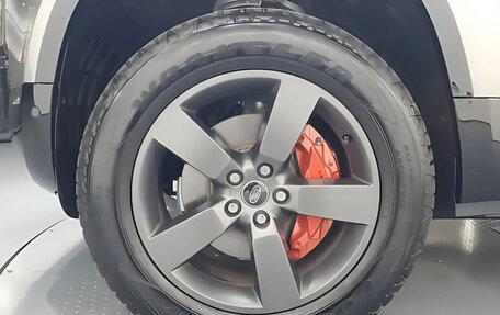 Land Rover Defender II, 2024 год, 11 725 000 рублей, 16 фотография