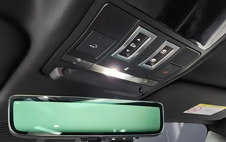 Land Rover Defender II, 2024 год, 11 725 000 рублей, 12 фотография