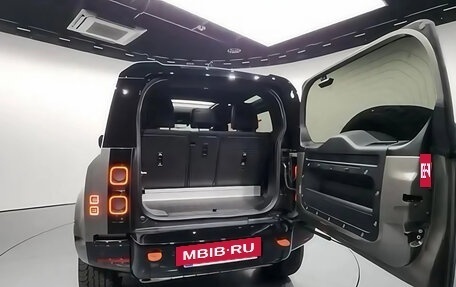 Land Rover Defender II, 2024 год, 11 725 000 рублей, 19 фотография