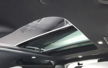 Land Rover Defender II, 2024 год, 11 725 000 рублей, 15 фотография