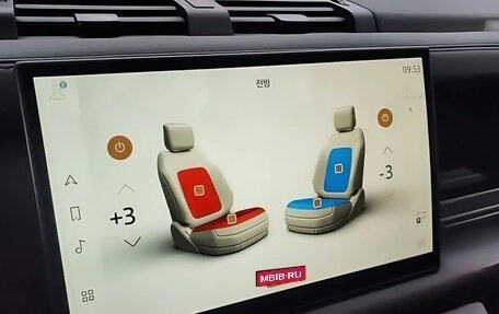 Land Rover Defender II, 2024 год, 11 725 000 рублей, 9 фотография