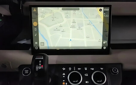 Land Rover Defender II, 2022 год, 7 550 000 рублей, 9 фотография