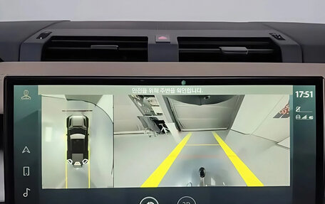 Land Rover Defender II, 2022 год, 7 550 000 рублей, 10 фотография