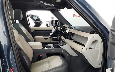 Land Rover Defender II, 2022 год, 7 550 000 рублей, 12 фотография