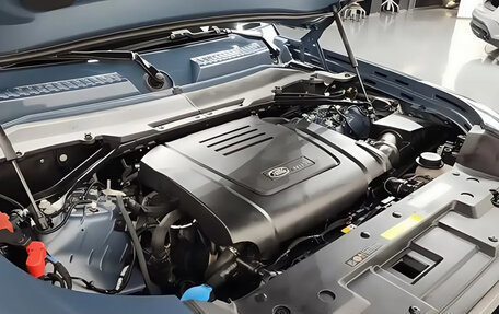 Land Rover Defender II, 2022 год, 7 550 000 рублей, 17 фотография