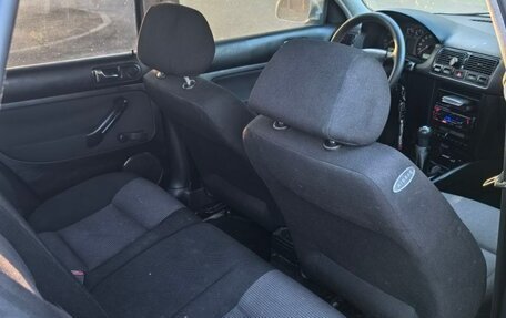 Volkswagen Golf IV, 2000 год, 400 000 рублей, 4 фотография