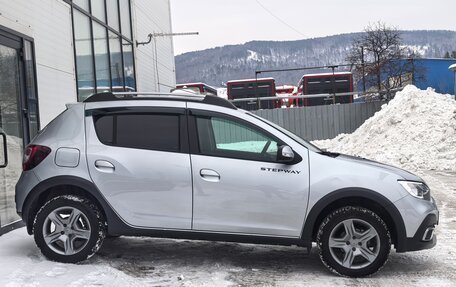 Renault Sandero II рестайлинг, 2020 год, 1 235 000 рублей, 7 фотография