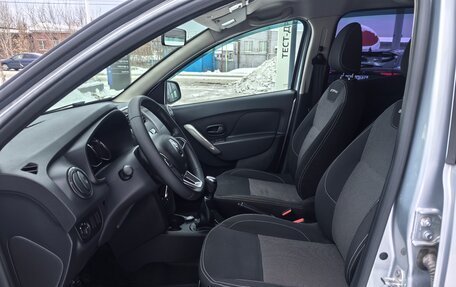 Renault Sandero II рестайлинг, 2020 год, 1 235 000 рублей, 13 фотография