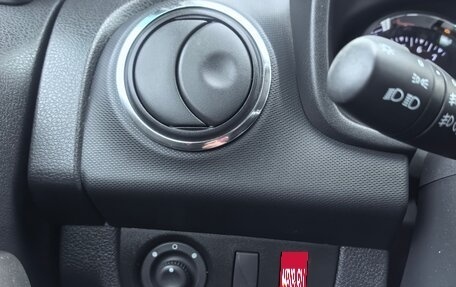 Renault Sandero II рестайлинг, 2020 год, 1 235 000 рублей, 23 фотография