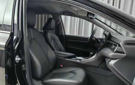 Toyota Camry, 2021 год, 2 999 000 рублей, 6 фотография