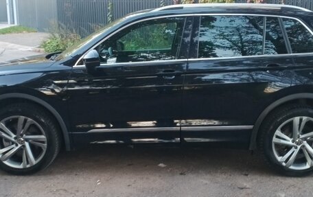 Volkswagen Tiguan II, 2021 год, 4 500 000 рублей, 4 фотография