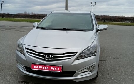 Hyundai Solaris II рестайлинг, 2016 год, 1 080 000 рублей, 1 фотография