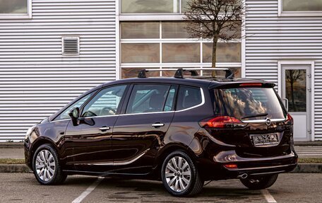 Opel Zafira C рестайлинг, 2013 год, 1 155 000 рублей, 4 фотография