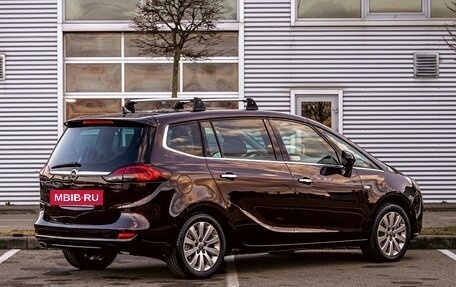 Opel Zafira C рестайлинг, 2013 год, 1 155 000 рублей, 6 фотография