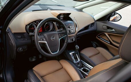 Opel Zafira C рестайлинг, 2013 год, 1 155 000 рублей, 13 фотография