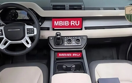 Land Rover Defender II, 2023 год, 7 575 000 рублей, 2 фотография