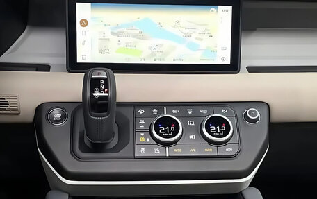 Land Rover Defender II, 2023 год, 7 575 000 рублей, 7 фотография