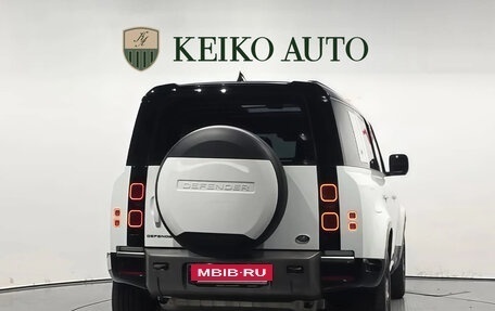 Land Rover Defender II, 2023 год, 7 575 000 рублей, 20 фотография