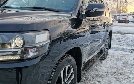 Toyota Land Cruiser 200, 2018 год, 7 100 000 рублей, 7 фотография