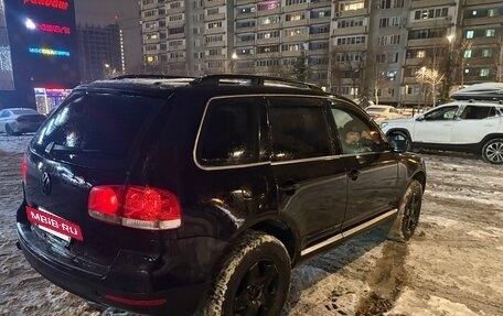 Volkswagen Touareg III, 2004 год, 700 000 рублей, 10 фотография